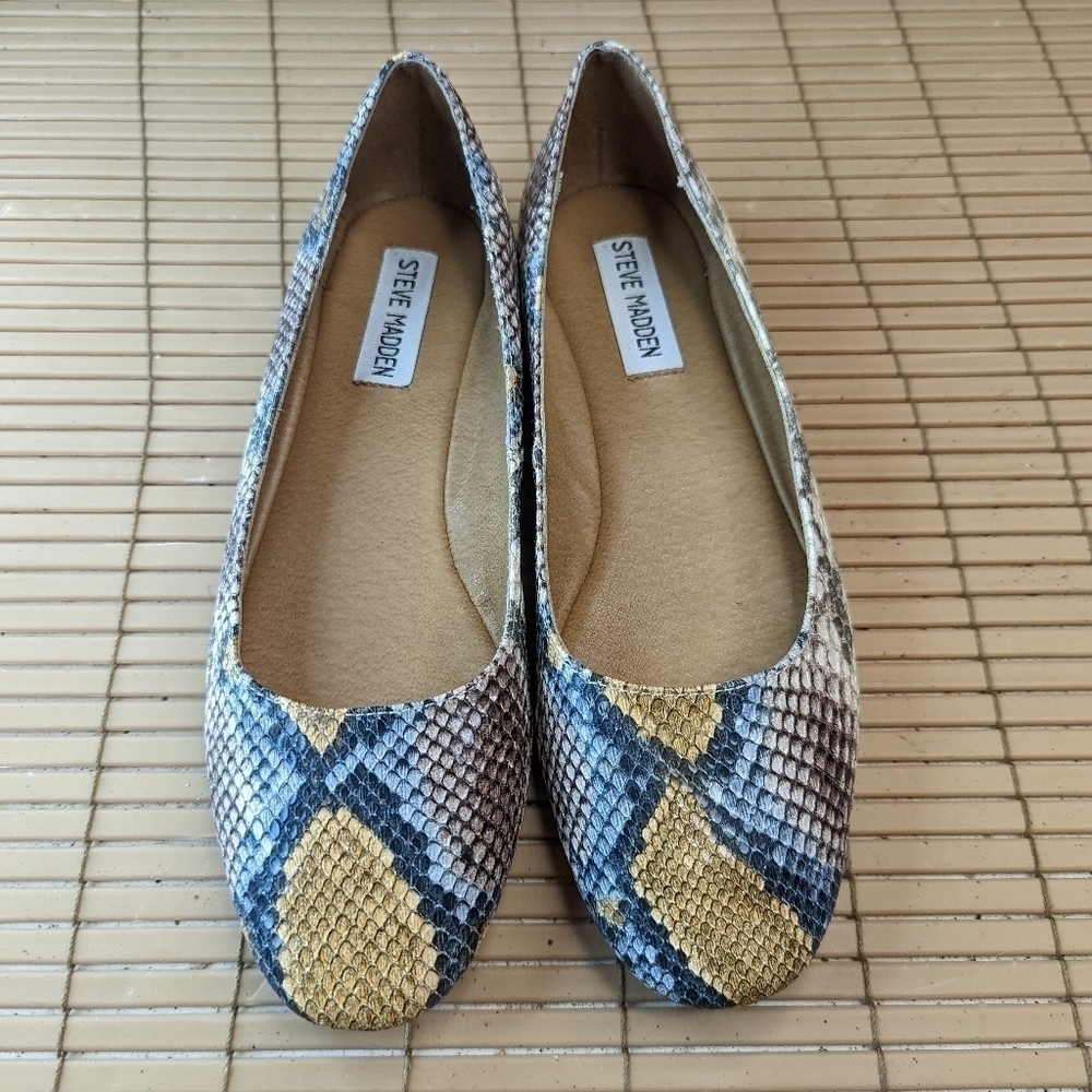Steve Madden Danni Ballet Flats Python Snake Prin… - image 3